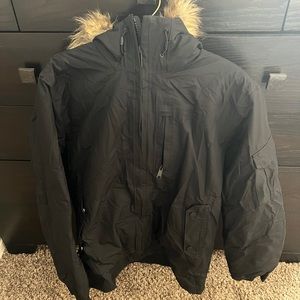 MENS BLACK HELLY HANSEN JACKET SIZE LARGE
